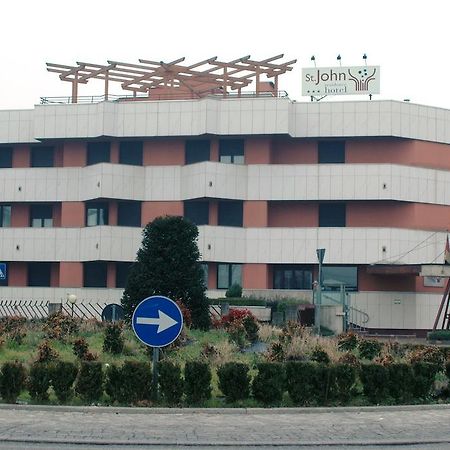 Hotel St John 데지오 외부 사진