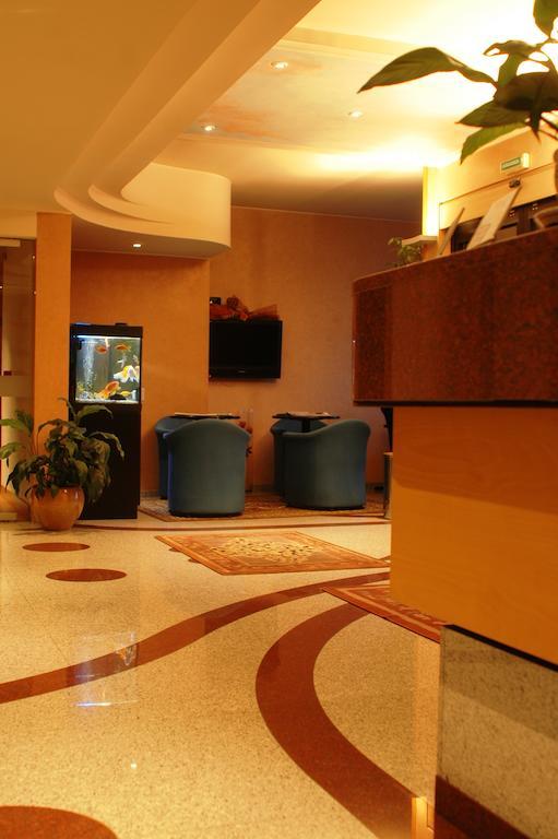 Hotel St John 데지오 외부 사진