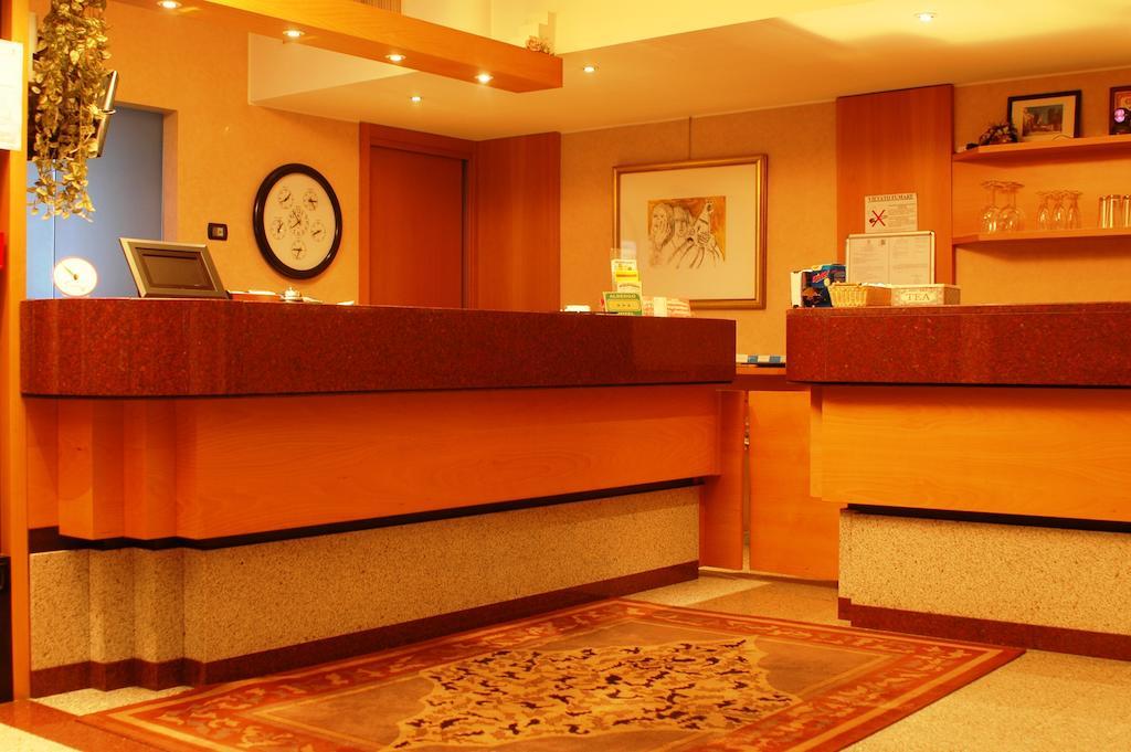 Hotel St John 데지오 외부 사진